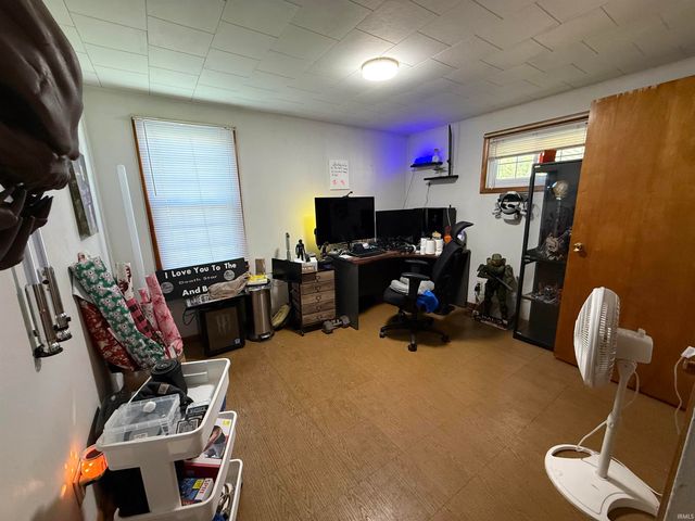 407 N West Street, Odon, IN 47562