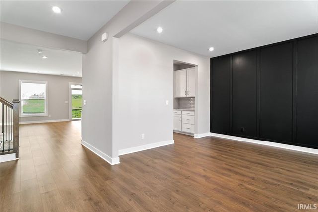 5093 Jackson Drive, Newburgh, IN 47630