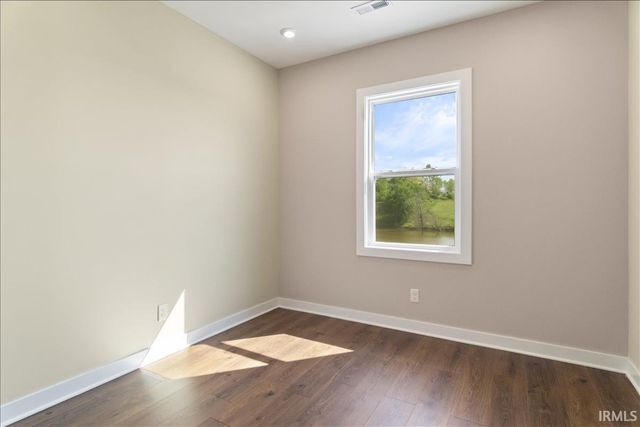 5093 Jackson Drive, Newburgh, IN 47630