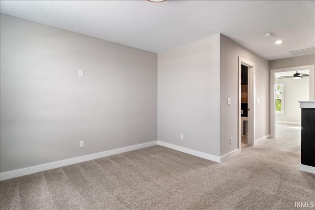 5093 Jackson Drive, Newburgh, IN 47630