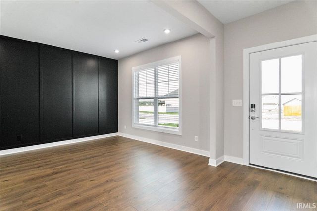 5093 Jackson Drive, Newburgh, IN 47630