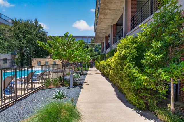 3030 Bryan Street 306, Dallas, TX 75204