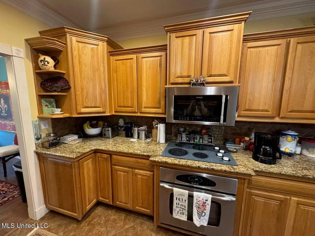 133 Poinsetta Loop, Pass Christian, MS 39571