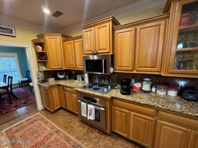 133 Poinsetta Loop, Pass Christian, MS 39571