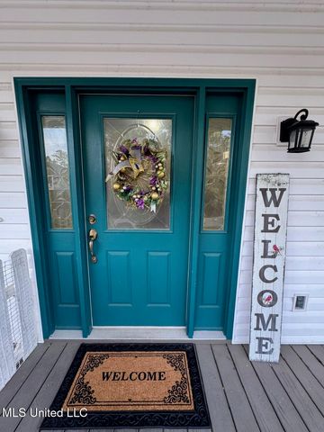 133 Poinsetta Loop, Pass Christian, MS 39571