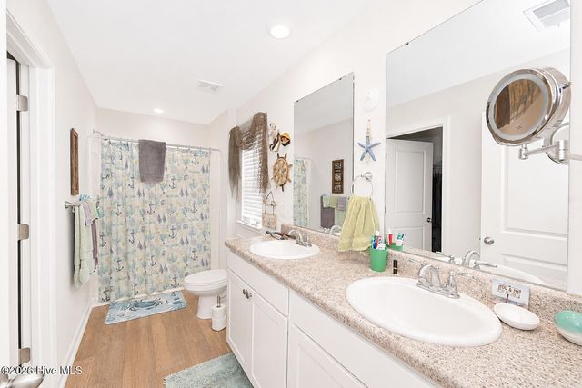 144 Ashworth Drive, Tabor City, NC 28463