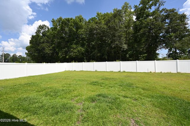144 Ashworth Drive, Tabor City, NC 28463
