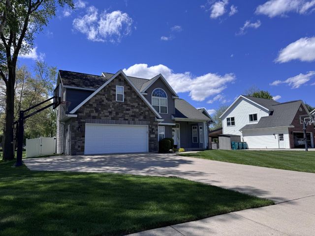 9944 Mariner Street, Portage City, MI 49002