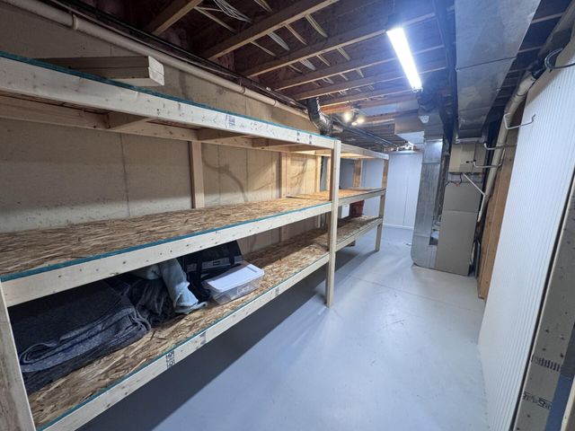 9944 Mariner Street, Portage City, MI 49002