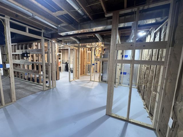 9944 Mariner Street, Portage City, MI 49002