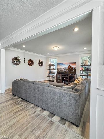 1639 Mount Pleasant RD, Chesapeake, VA 23322