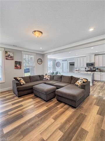 1639 Mount Pleasant RD, Chesapeake, VA 23322