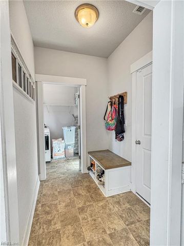 1639 Mount Pleasant RD, Chesapeake, VA 23322