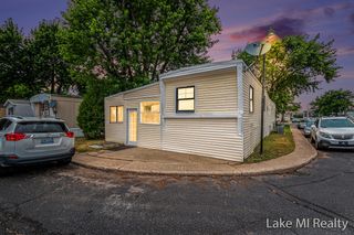 823 Dolphin Street, Wyoming, MI 49509