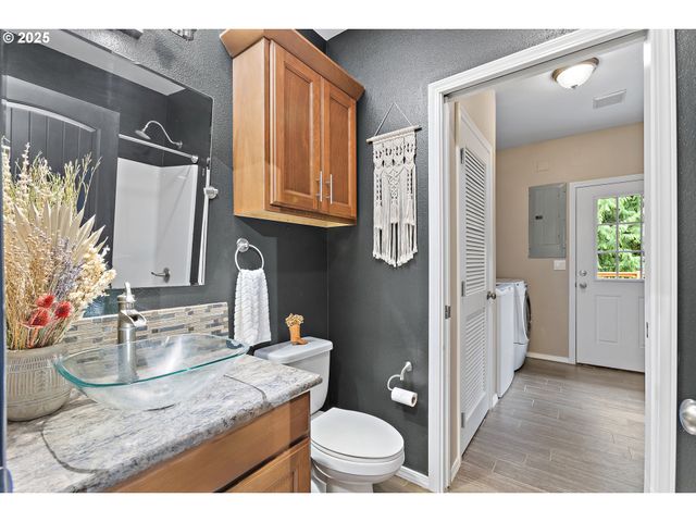 34321 Se COLORADO Rd, Sandy, OR 97055