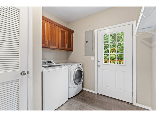 34321 Se COLORADO Rd, Sandy, OR 97055