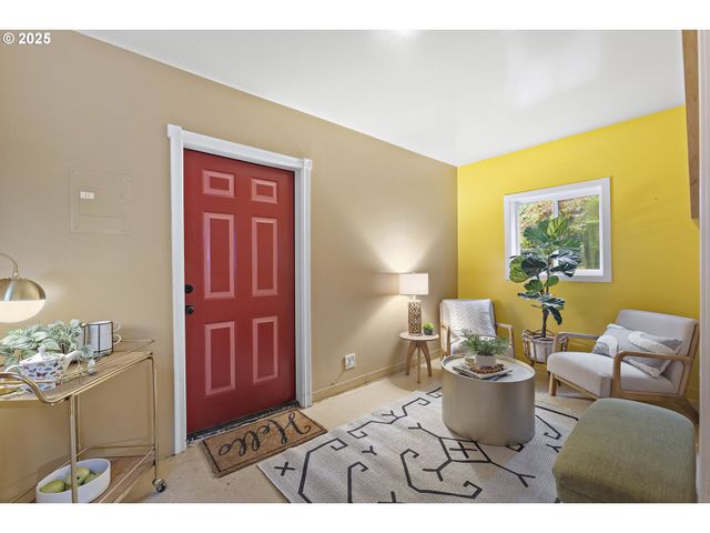 34321 Se COLORADO Rd, Sandy, OR 97055