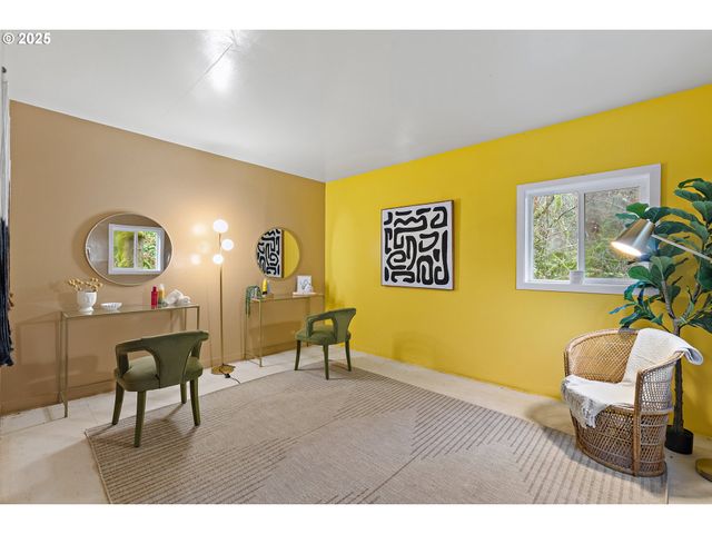 34321 Se COLORADO Rd, Sandy, OR 97055