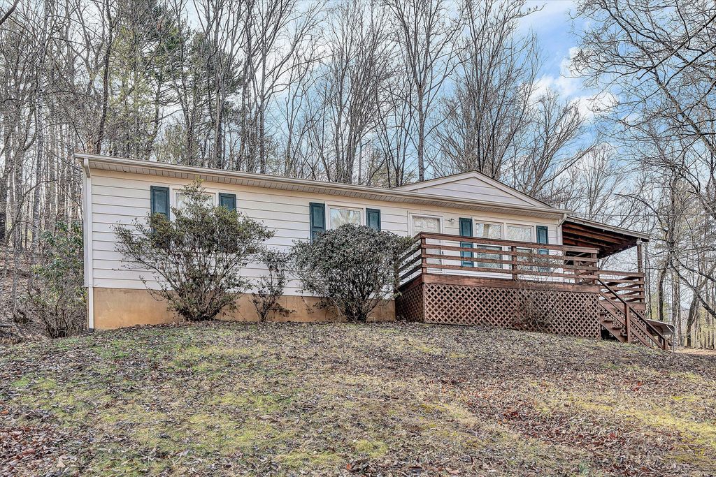 4312 Harborwood RD, Salem, VA 24153