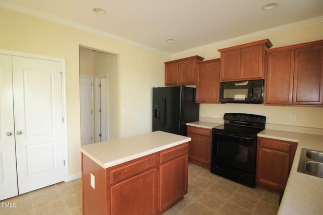 309 Windy Peak Loop, Cary, NC 27519
