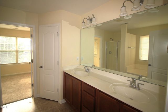 309 Windy Peak Loop, Cary, NC 27519
