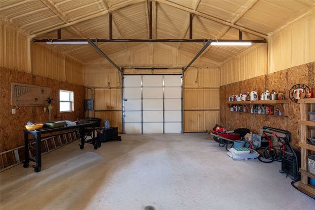 9111 Iron Mountain Trail, Justin, TX 76247