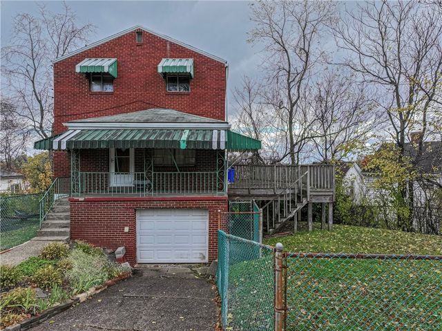 939 Delevan St, Greenfield, PA 15217