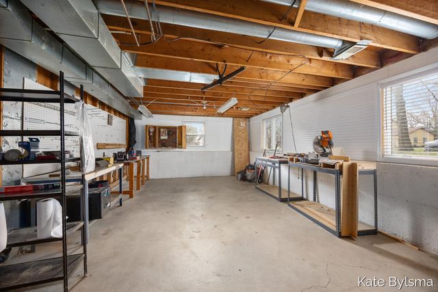 3464 Hidden Hills Avenue Se, Cascade Twp, MI 49546