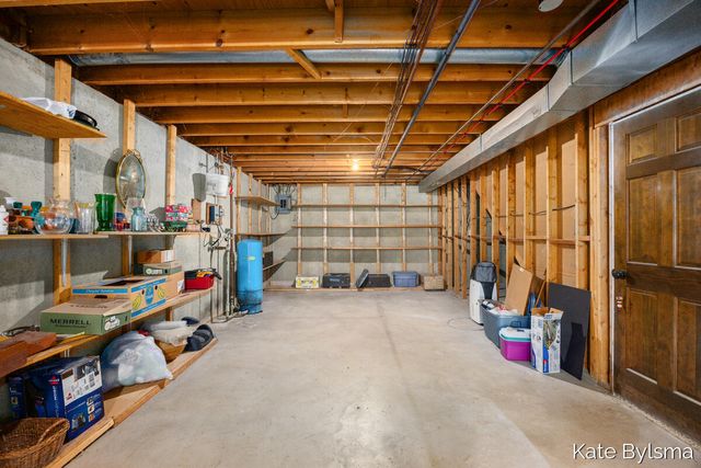 3464 Hidden Hills Avenue Se, Cascade Twp, MI 49546