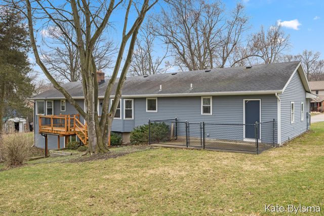 3464 Hidden Hills Avenue Se, Cascade Twp, MI 49546
