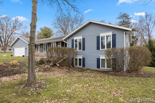 3464 Hidden Hills Avenue Se, Cascade Twp, MI 49546