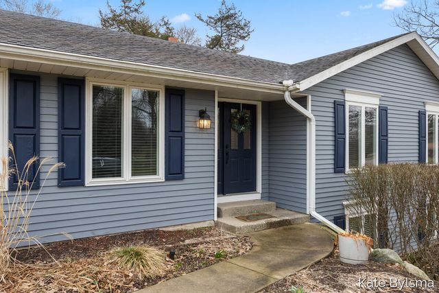 3464 Hidden Hills Avenue Se, Cascade Twp, MI 49546