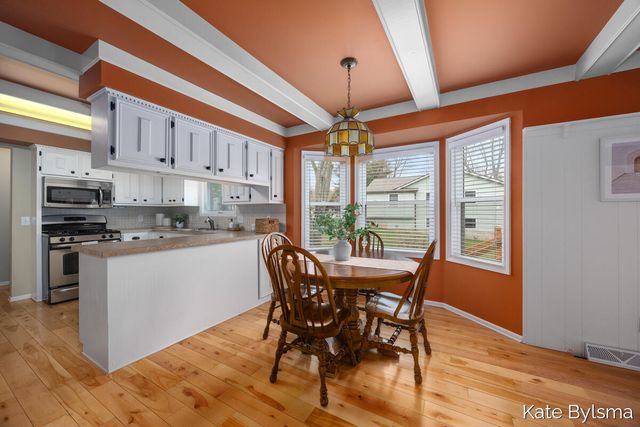 3464 Hidden Hills Avenue Se, Cascade Twp, MI 49546