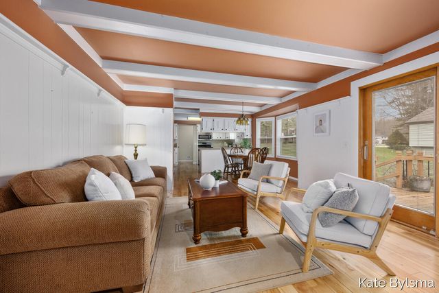 3464 Hidden Hills Avenue Se, Cascade Twp, MI 49546