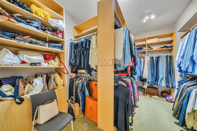 21050 Point Pl 401, Aventura, FL 33180