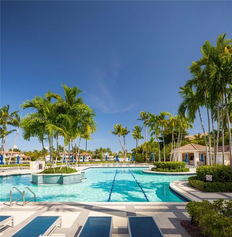 21050 Point Pl 401, Aventura, FL 33180