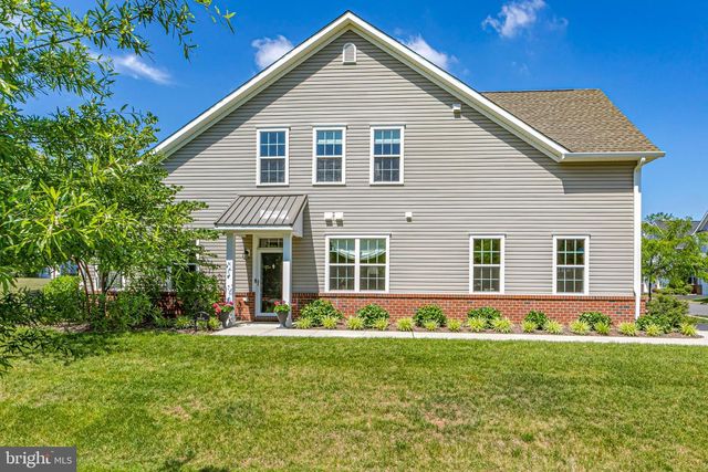 2 TUCKER WAY, Pennington, NJ 08534