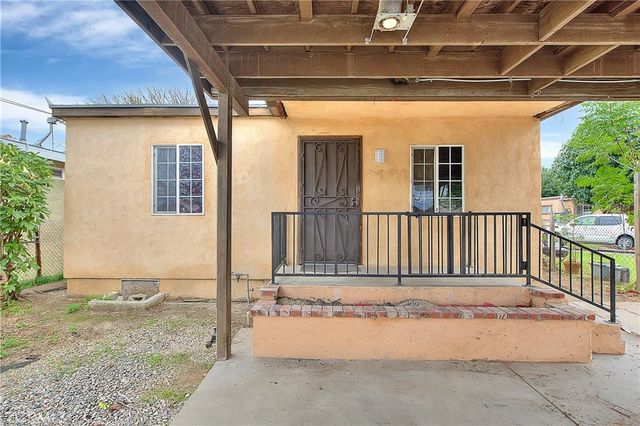 7024 Eton, Canoga Park, CA 91303