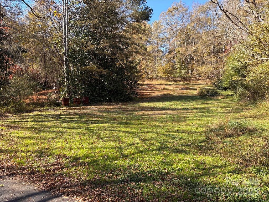 206 Railroad Street, Mooresboro, NC 28114