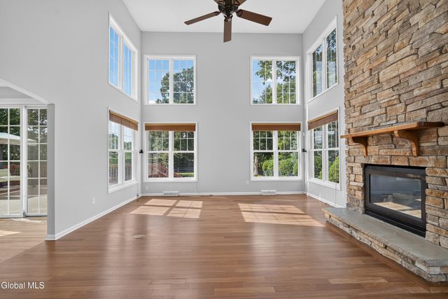 5 Overlook Court, Saratoga Springs, NY 12866