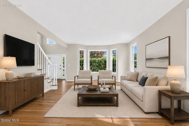 5 Overlook Court, Saratoga Springs, NY 12866