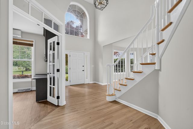 5 Overlook Court, Saratoga Springs, NY 12866