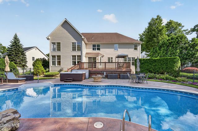 5 Overlook Court, Saratoga Springs, NY 12866