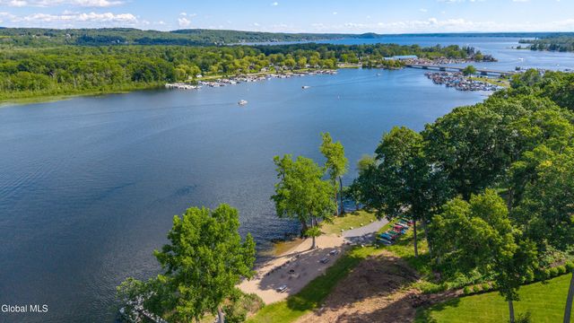 5 Overlook Court, Saratoga Springs, NY 12866
