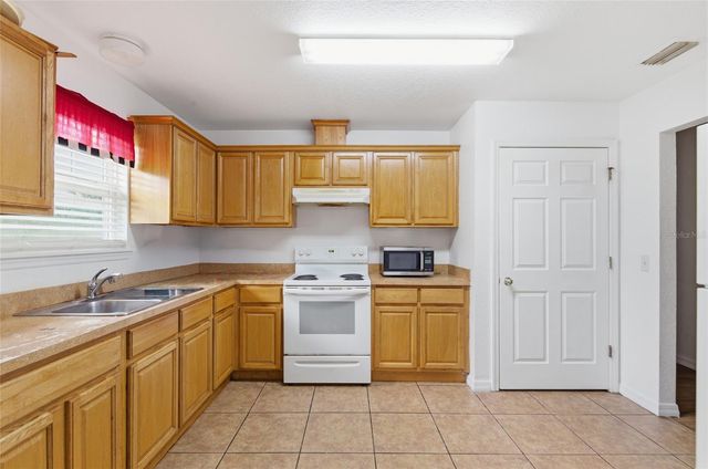 1173 N VIRGINIA AVENUE, Lakeland, FL 33805