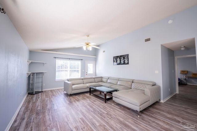 2077 Tujaques Pl, Pensacola, FL 32505