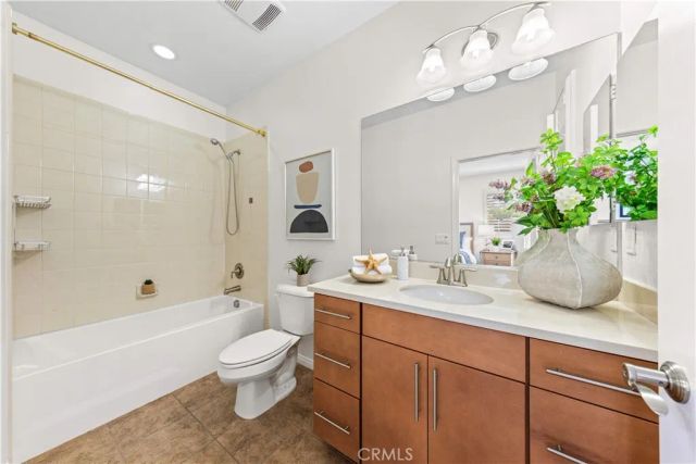 191 Firefly, Irvine, CA 92618