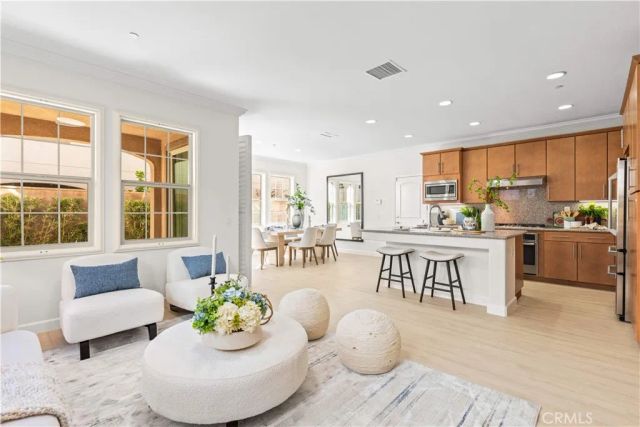 191 Firefly, Irvine, CA 92618