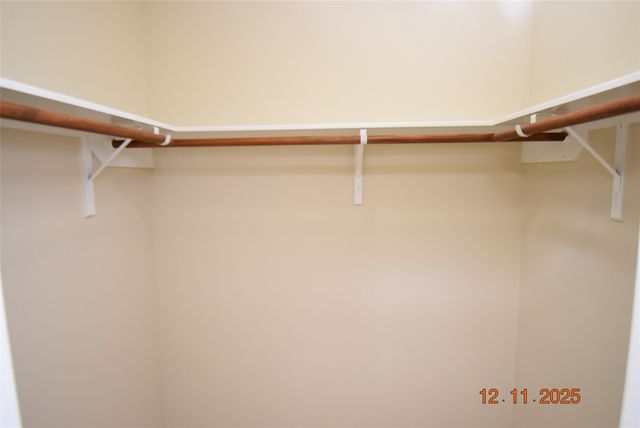 10806 Clear Arbor Lane, Houston, TX 77034