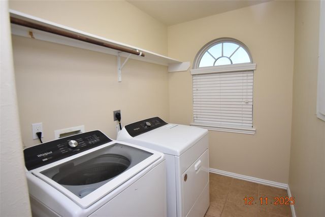 10806 Clear Arbor Lane, Houston, TX 77034